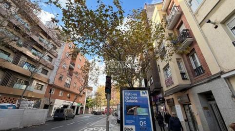 Foto 3 de Piso en venta en Berruguete, Madrid