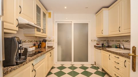 Foto 3 de Piso en venta en Elviria, Marbella