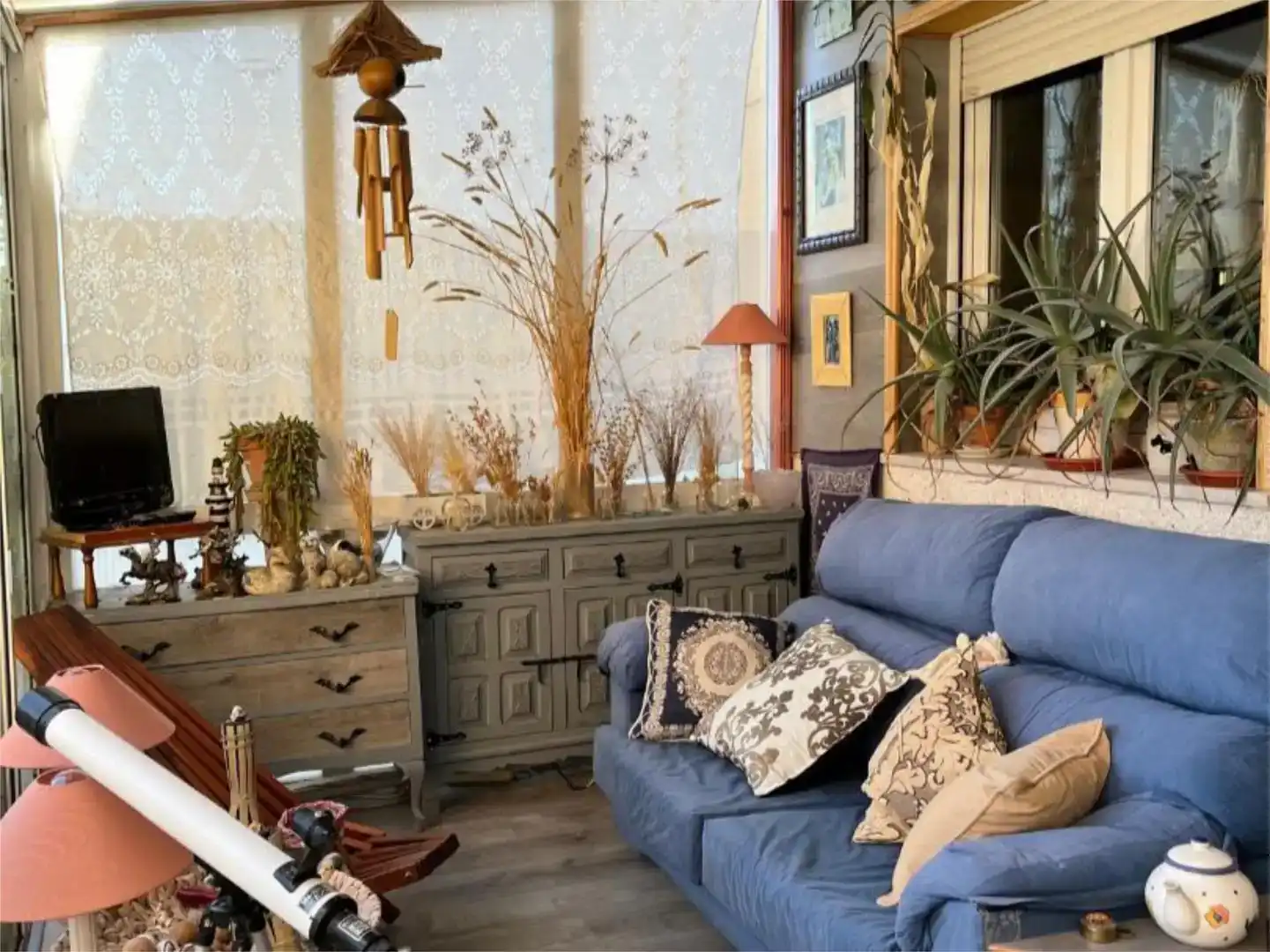 Sala d'estar de Pis en venda en Modúbar de la Emparedada amb Jardí privat, Parquet i Traster