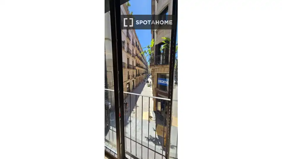 Exterior view of Flat for rent in Barcelona  with Air Conditioner, Heating and Furnished