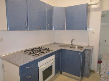 Flat with balcony to rent in Triana
