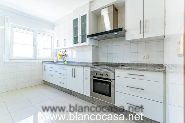 Piso en Alquiler en Carballo