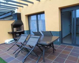 Terrassa de Casa o xalet en venda en Santa Eulàlia de Riuprimer amb Calefacció i Jardí privat