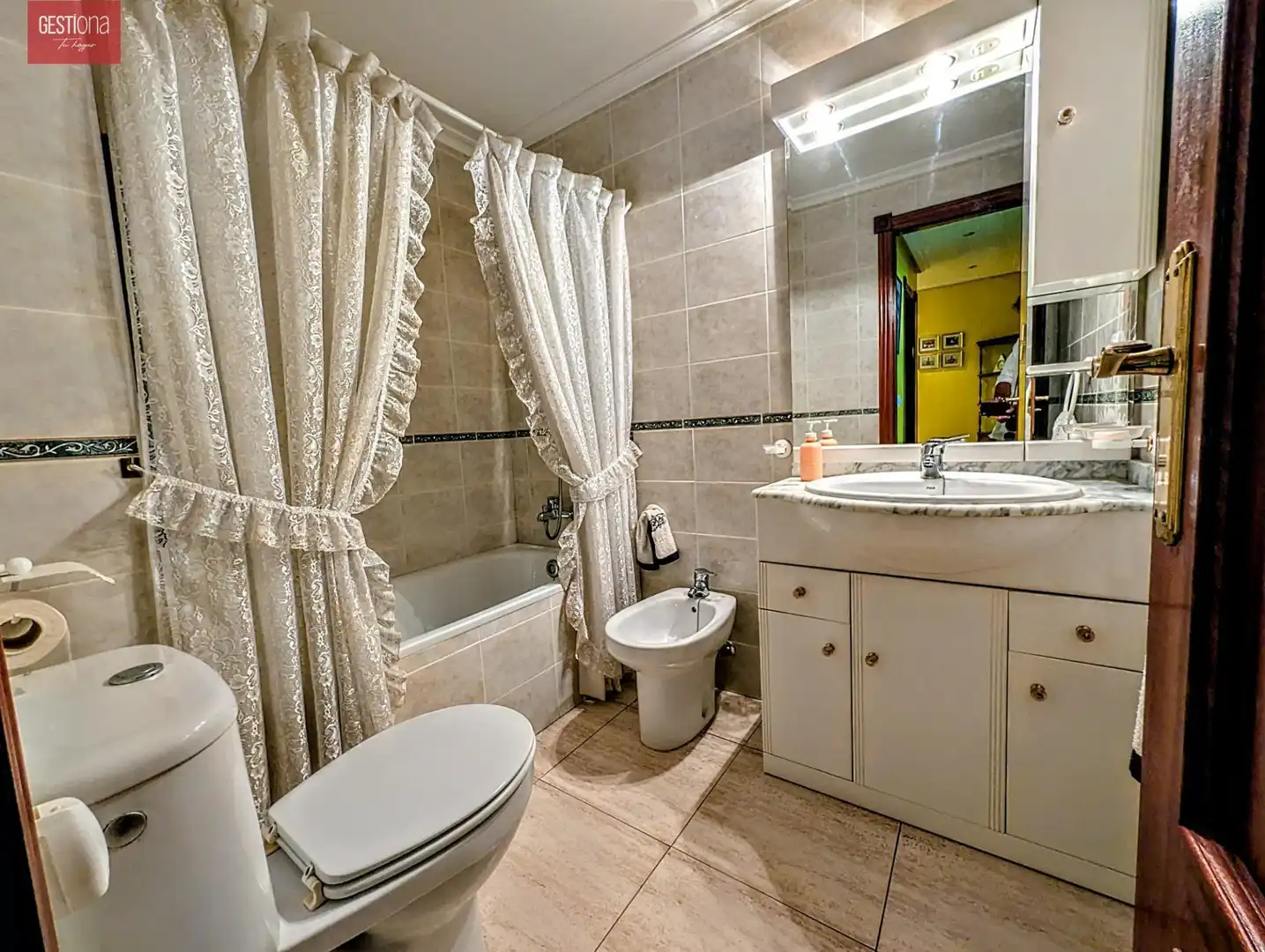 Baño de Ático en venta en Noja con Calefacción, Balcón y Piscina comunitaria
