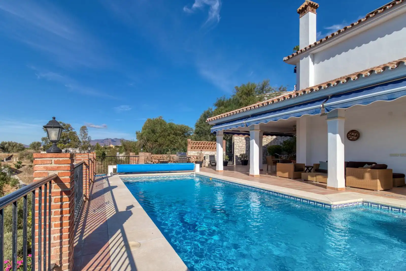 Piscina de Casa o chalet en venta en Mijas con Aire acondicionado, Jardín privado y Terraza