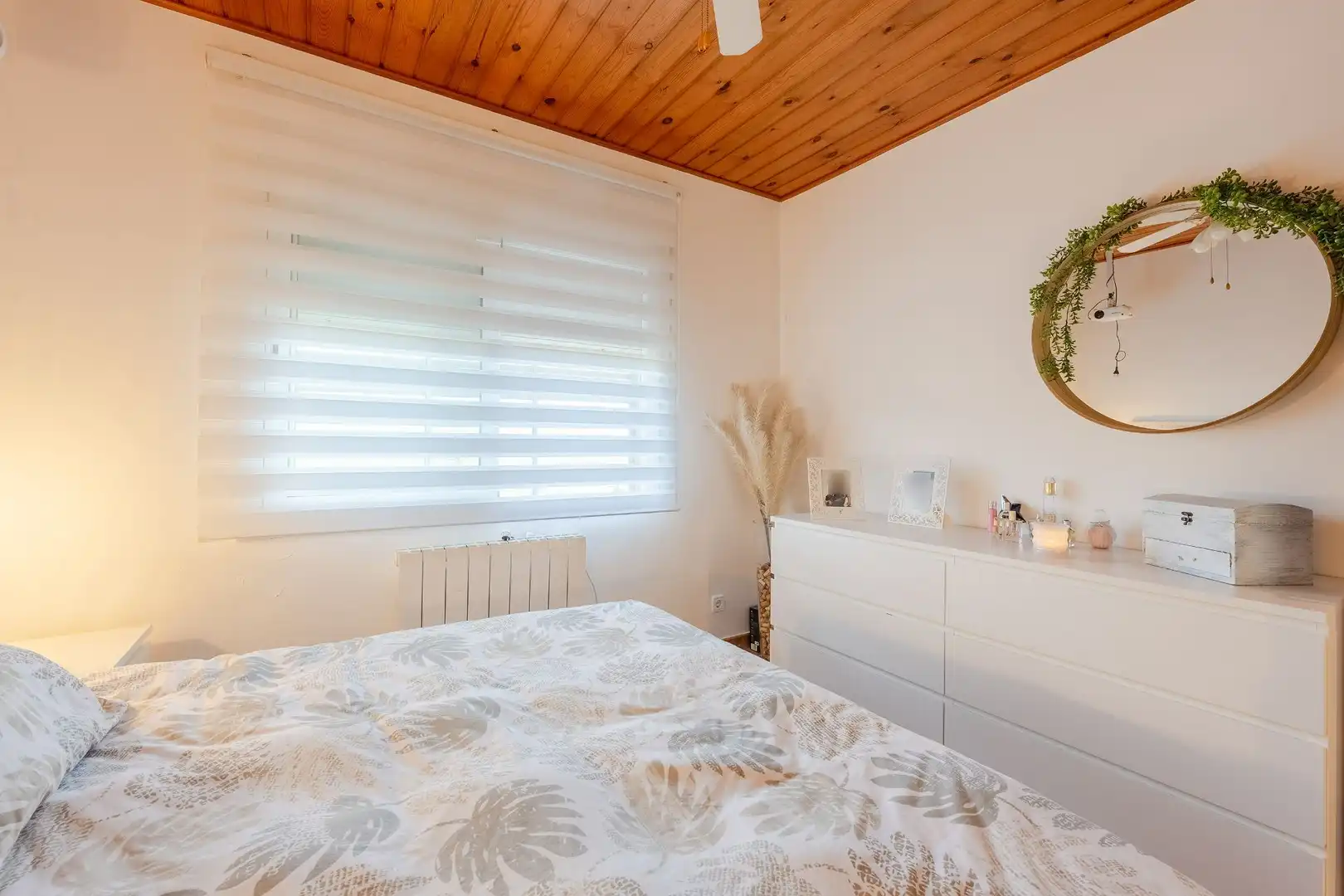 Bedroom of Houses for sale in Sant Cebrià de Vallalta  with Heating, Private garden and Storage room