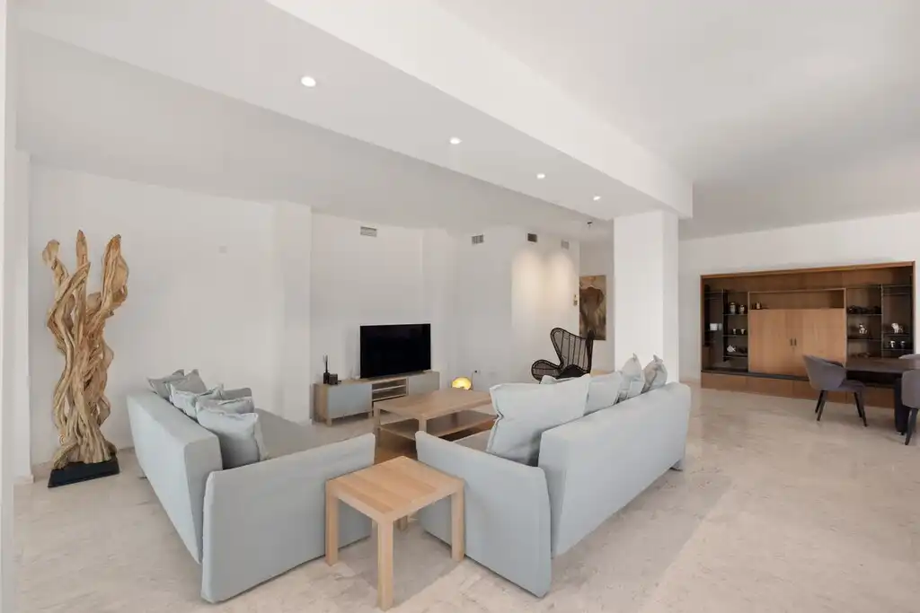 Sala de estar de Planta baja en venta en Ojén con Aire acondicionado, Jardín privado y Terraza
