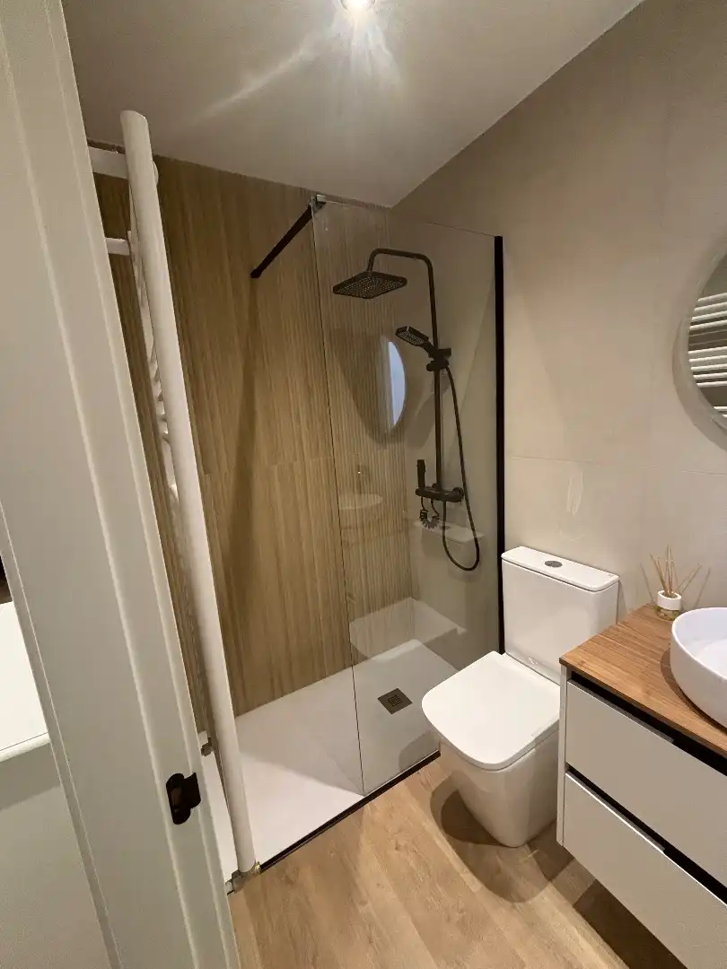 Flat for rent in Avenida de los Cedros, Garrido Norte