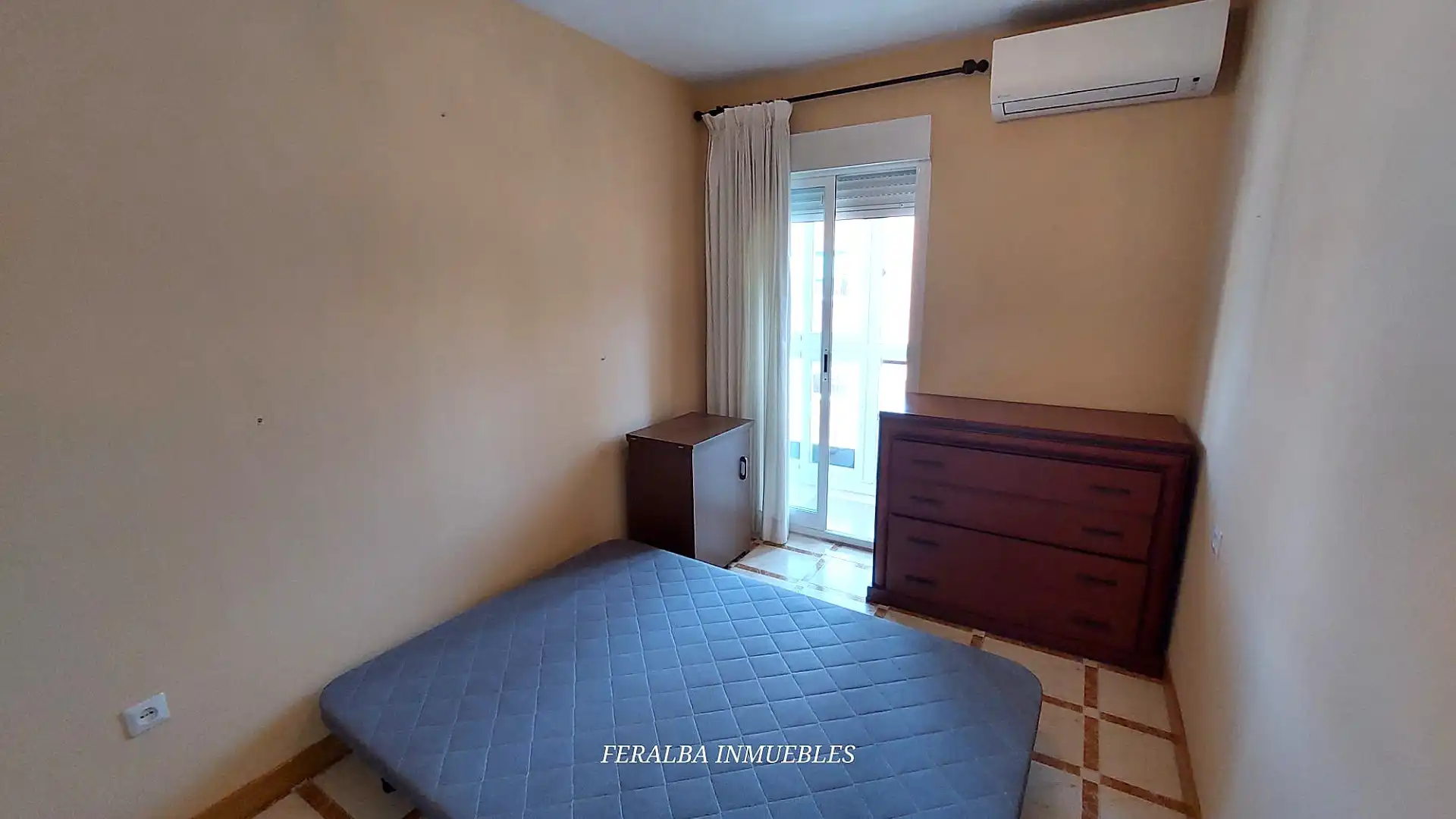 Schlafzimmer von Wohnung zum Verkauf in Madrid mit Klimaanlage, Heizung und Terrasse