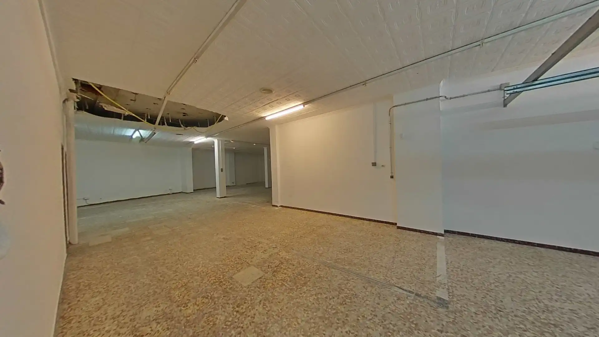 Local commercial à vendre à Villanueva de la Serena, imagen 4