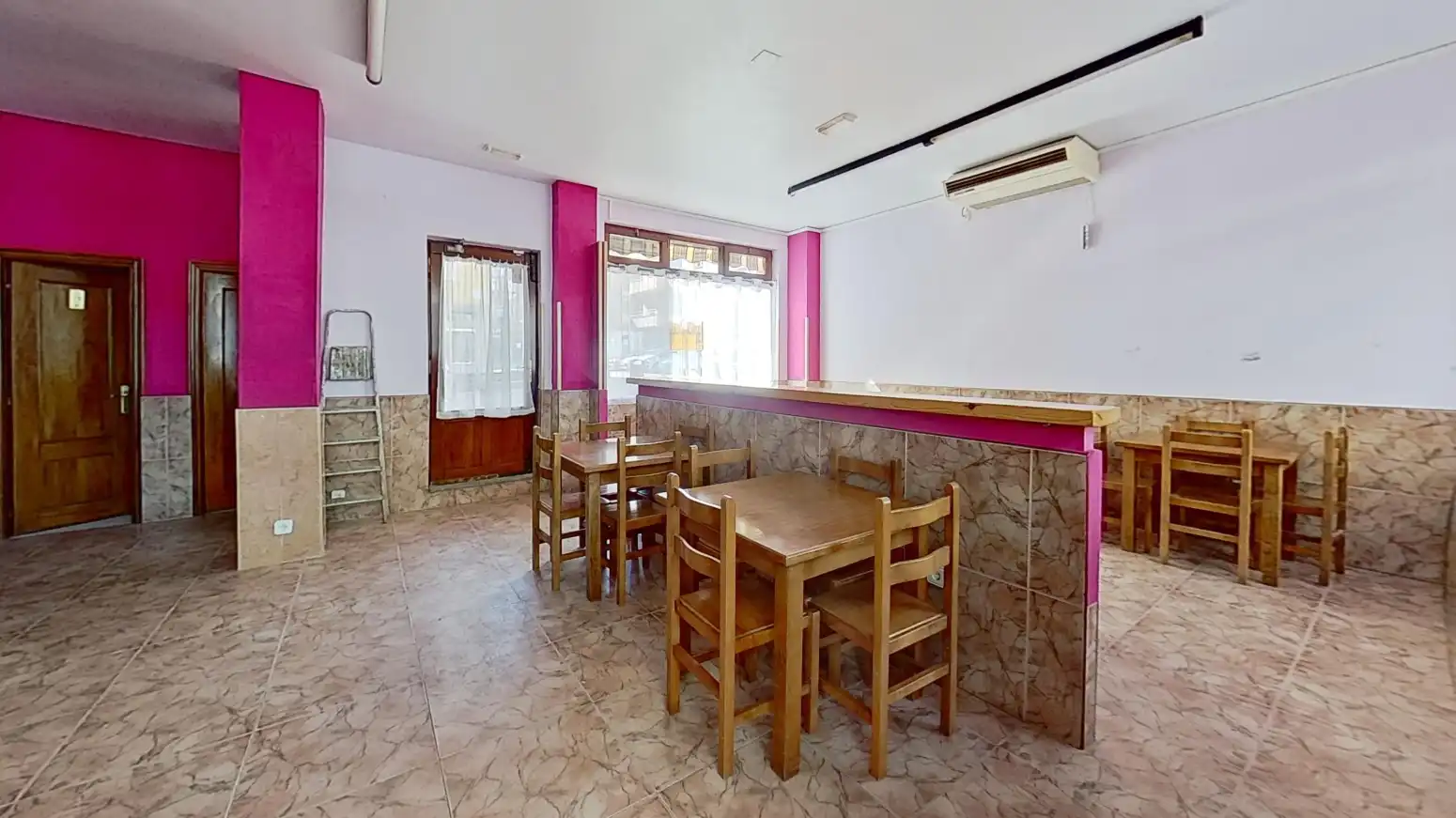 Commercial properties for sale in Torrelavega 
