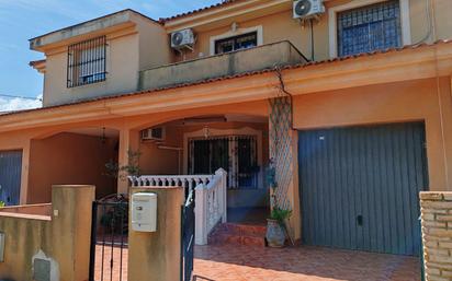 Exterior view of Duplex for sale in La Unión  with Air Conditioner, Heating and Terrace
