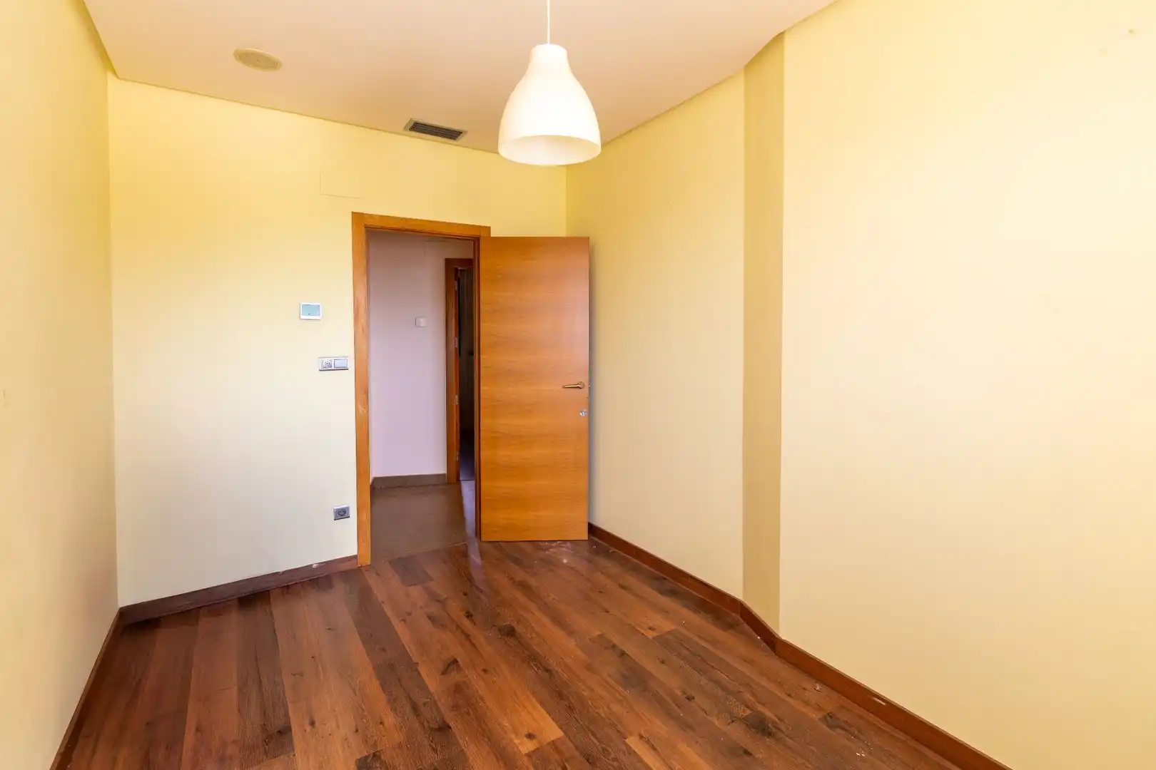 Houses for sale in Aspe  with Air Conditioner, Heating and Private garden