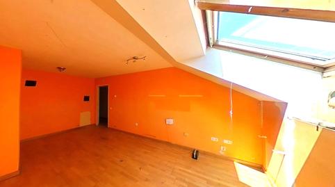 Photo 4 of Flat for sale in Carretera General, Valdefresno, León