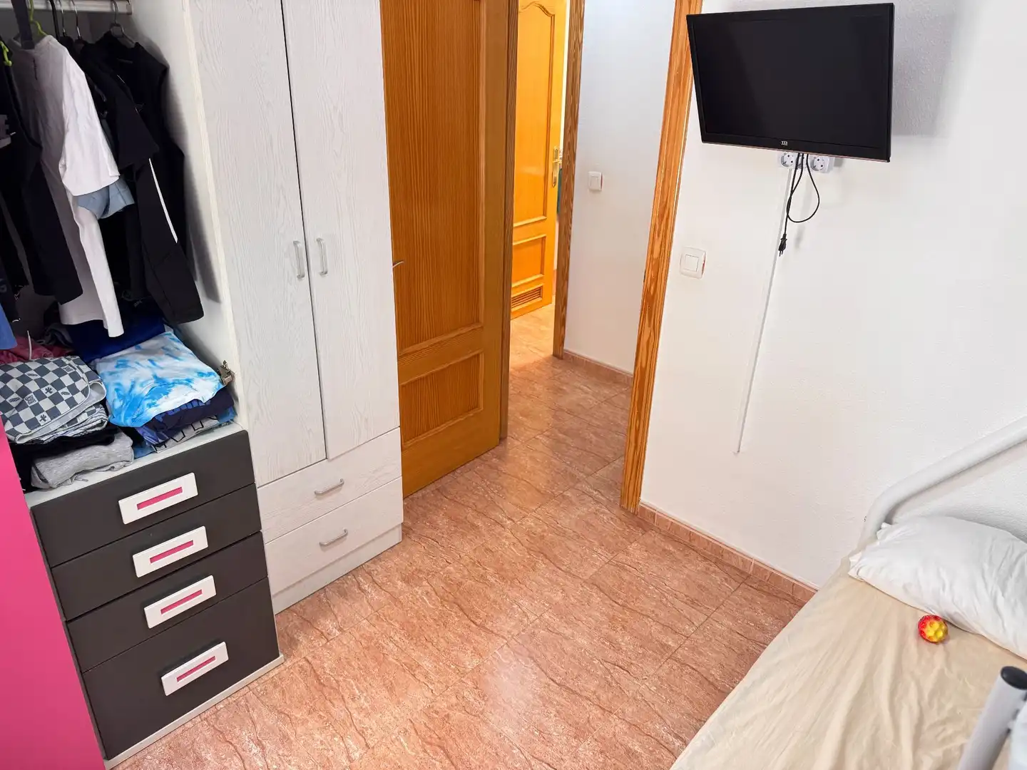 Dormitori de Pis en venda en Roquetas de Mar amb Aire condicionat, Terrassa i Piscina comunitària