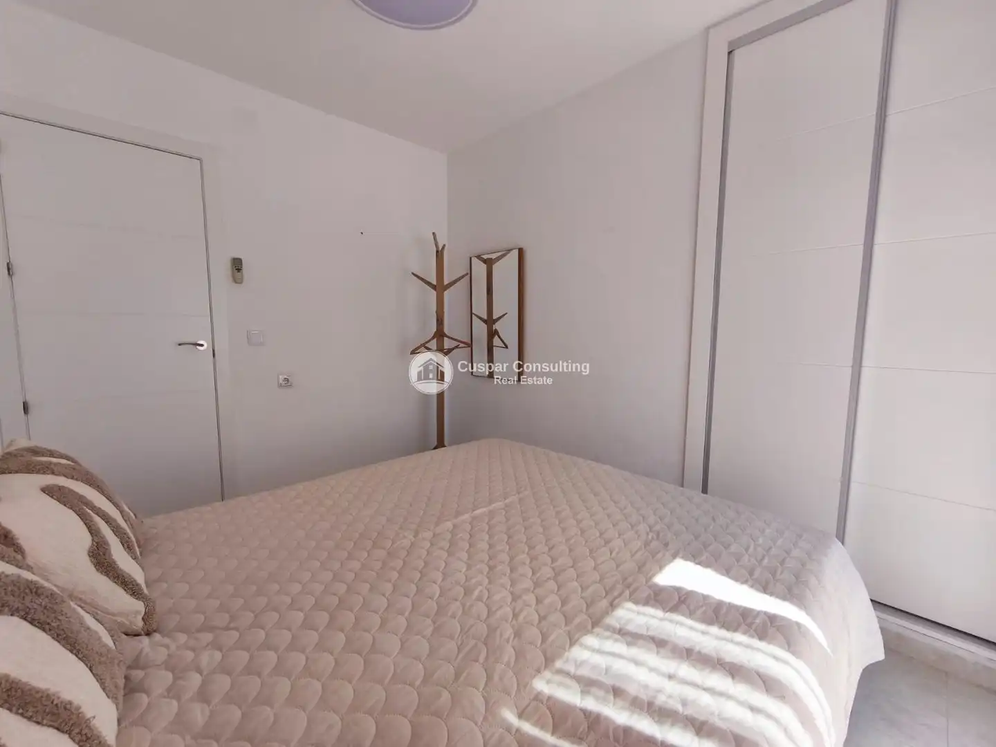 Habitación de Casa adosada en venta en San Pedro del Pinatar con Aire acondicionado, Calefacción y Terraza