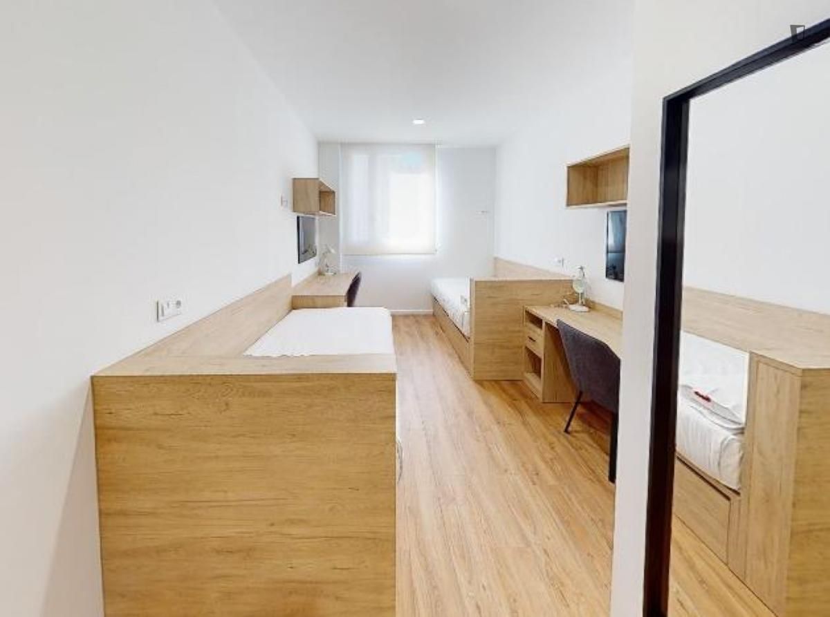 Bedroom of Flat to share in Bilbao   with Air Conditioner, Furnished and Internet