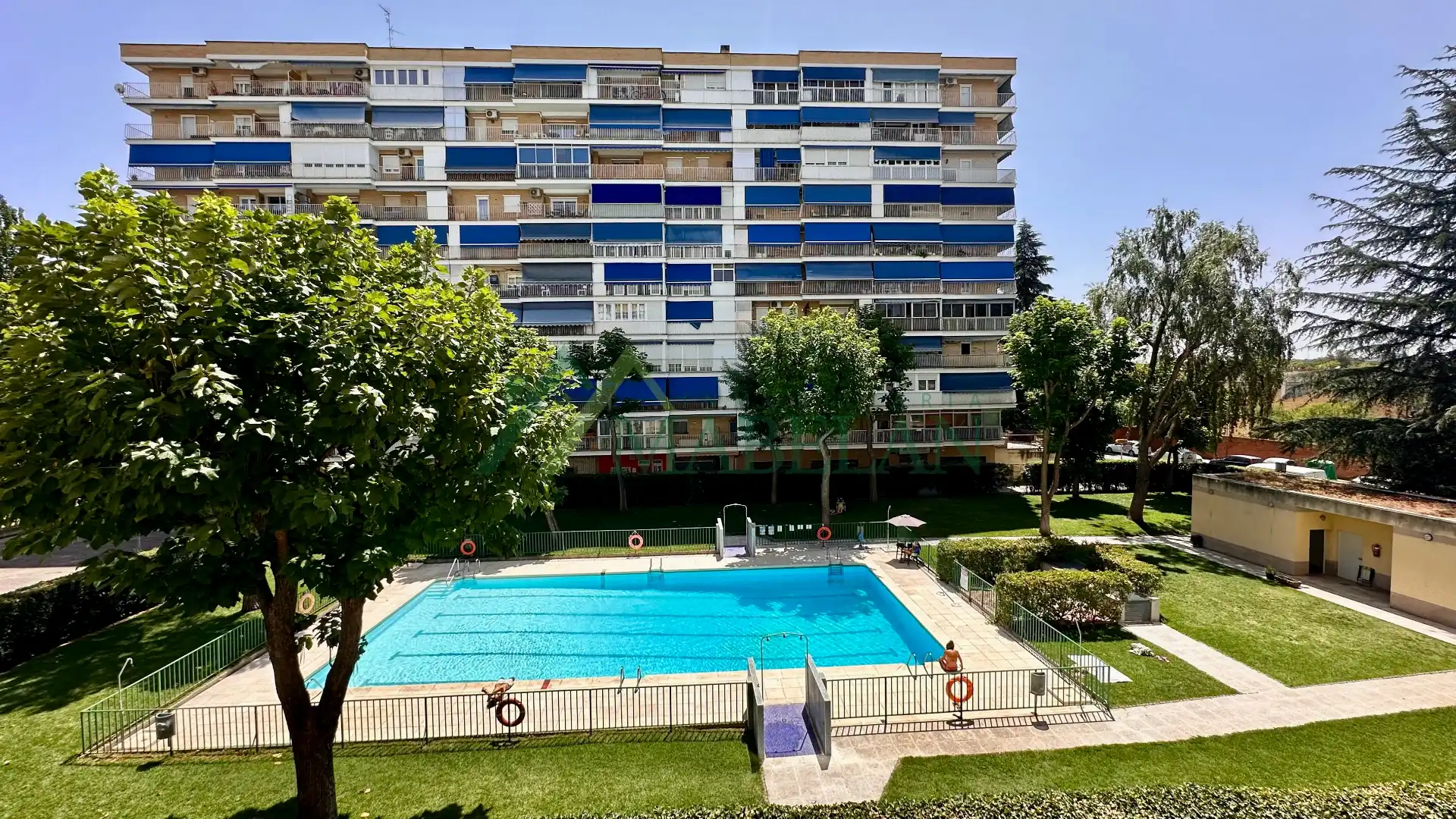Piscina de Piso en venta en Móstoles con Aire acondicionado, Calefacción y Parquet