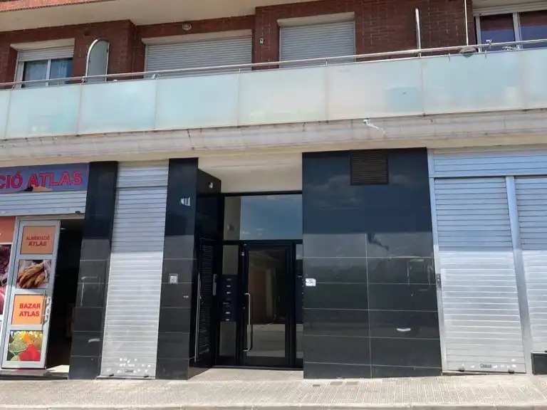 Gewerbefläche zum Verkauf in CR PONT DE VILOMARA,51 Esc:A Pl:0 Pt:01 Manresa (Barcelona), imagen 2