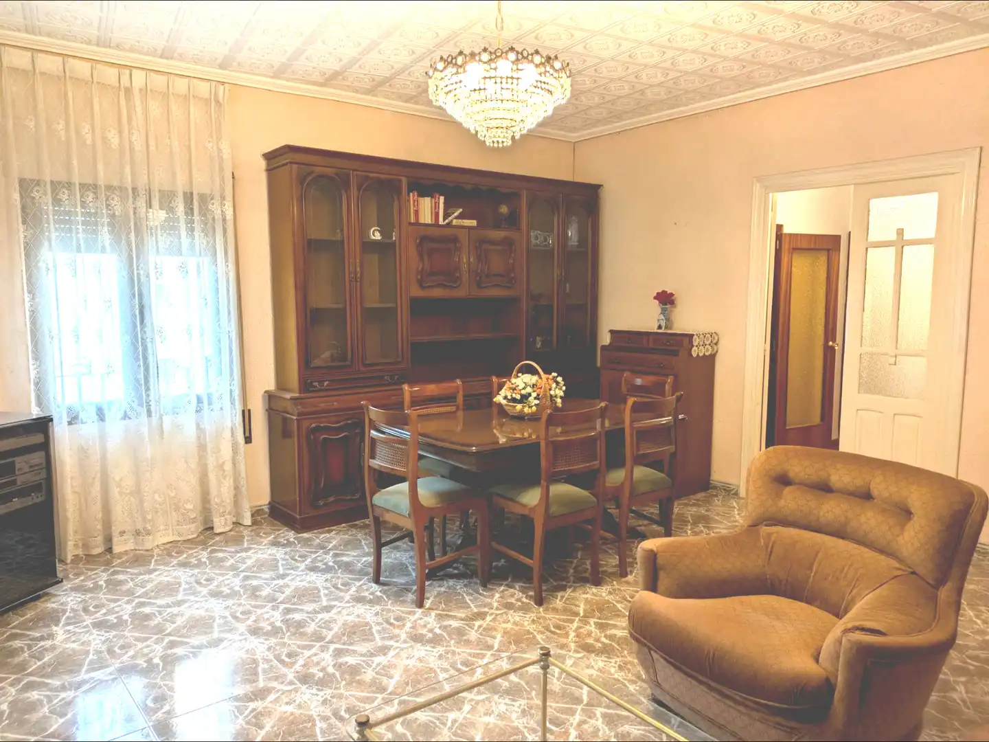 Dining room of Houses for sale in Quinto  with Balcony