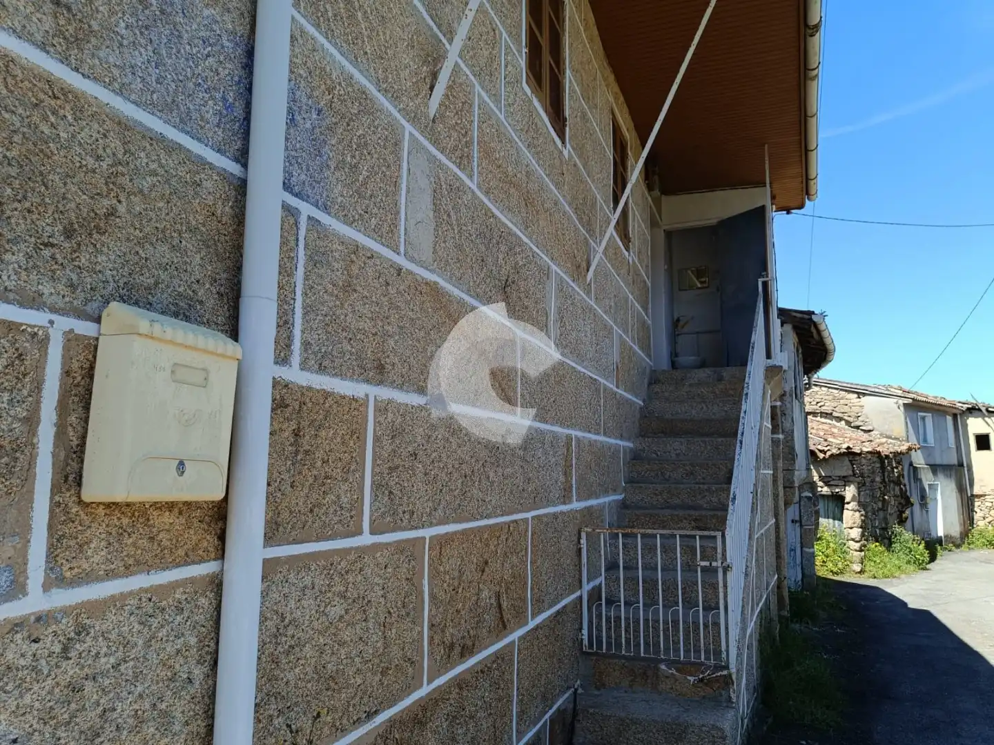 Vista exterior de Casa adosada en venta en O Pereiro de Aguiar 