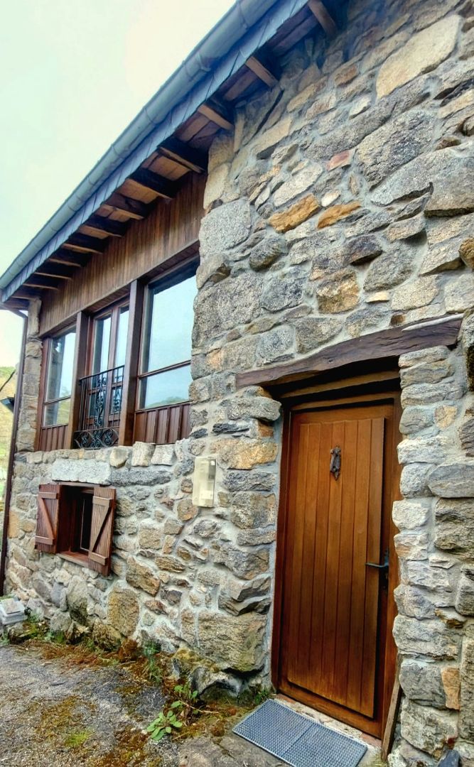 Exterior view of Country homes for sale in A Veiga   with Heating, Parquet flooring and Furnished