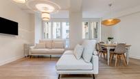 Sala d'estar de Pis en venda en  Granada Capital amb Calefacció, Terrassa i Balcó