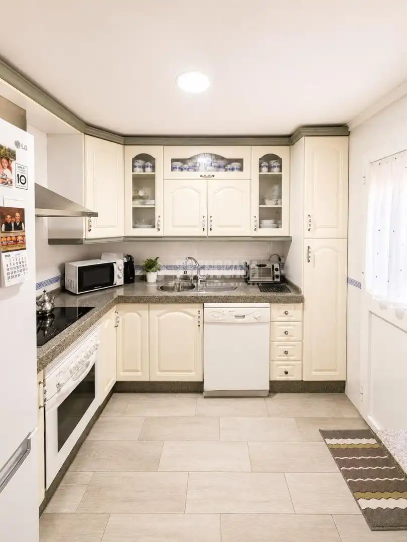Kitchen of Detached homes for sale in Jerez de la Frontera  with Air Conditioner, Heating and Private garden