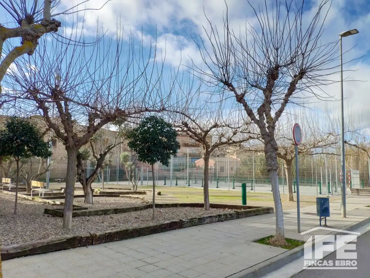 Vista exterior de Residencial en venda en Alagón