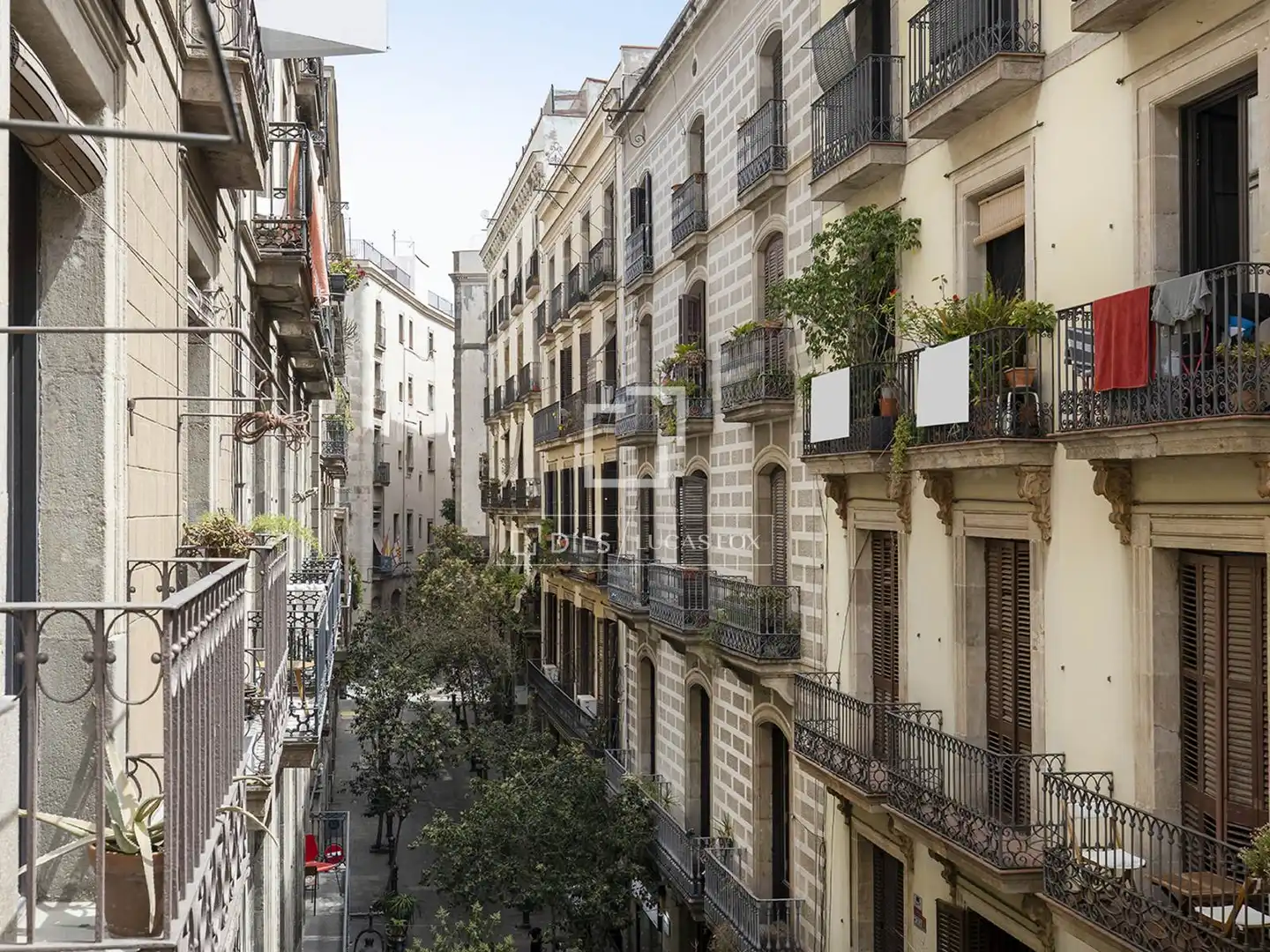 Vista exterior de Pis en venda en Barcelona amb Aire condicionat i Balcó