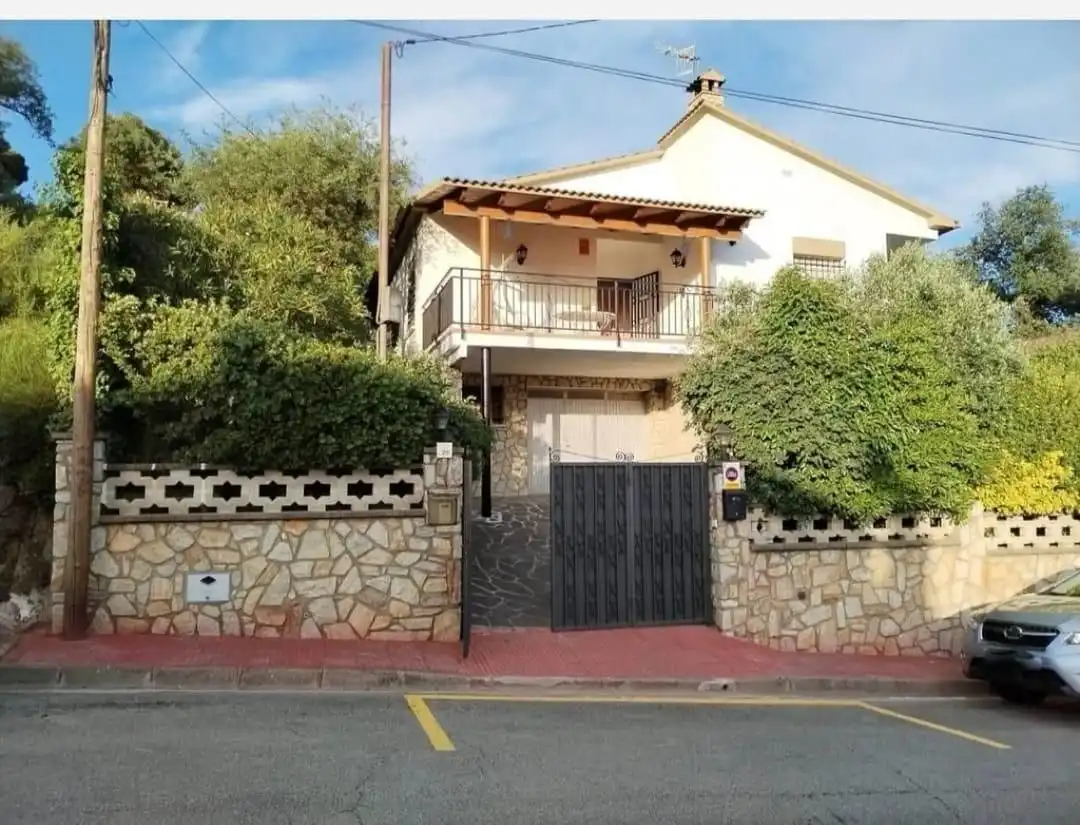 Exterior view of Country homes for sale in Maçanet de la Selva  with Air Conditioner, Heating and Private garden