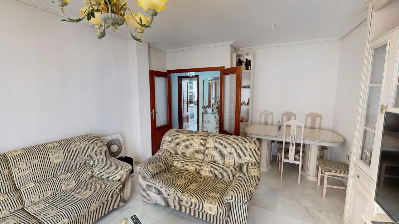 Flat for sale in C/ Los Hornos, imagen 3