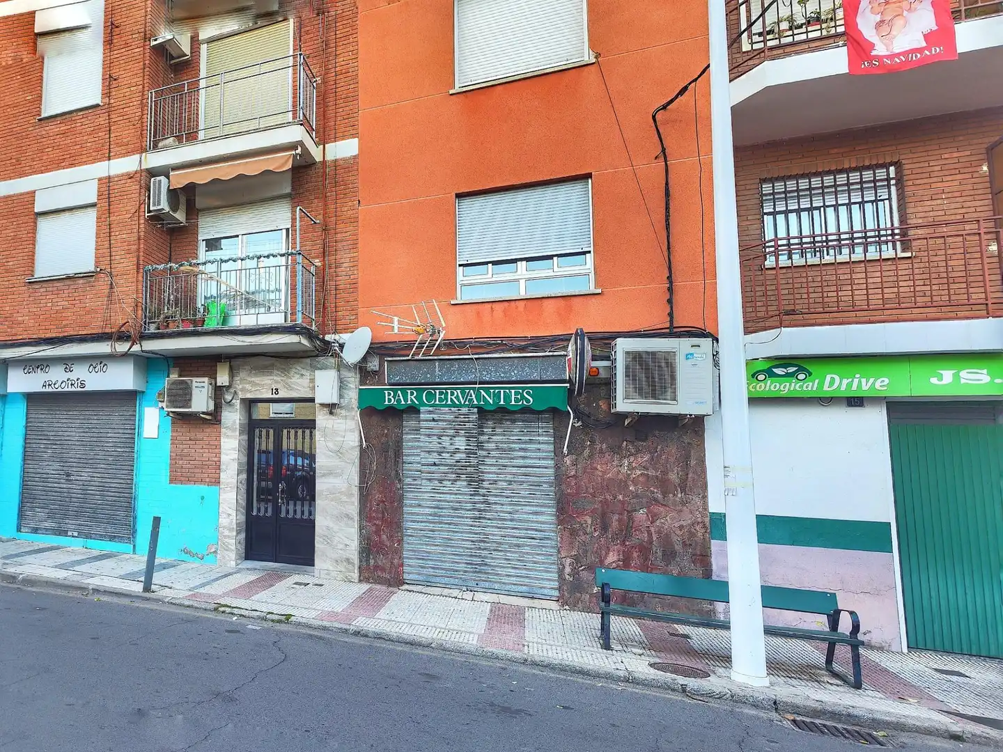 Vista exterior de Local en venta en Puertollano con Aire acondicionado y Amueblado