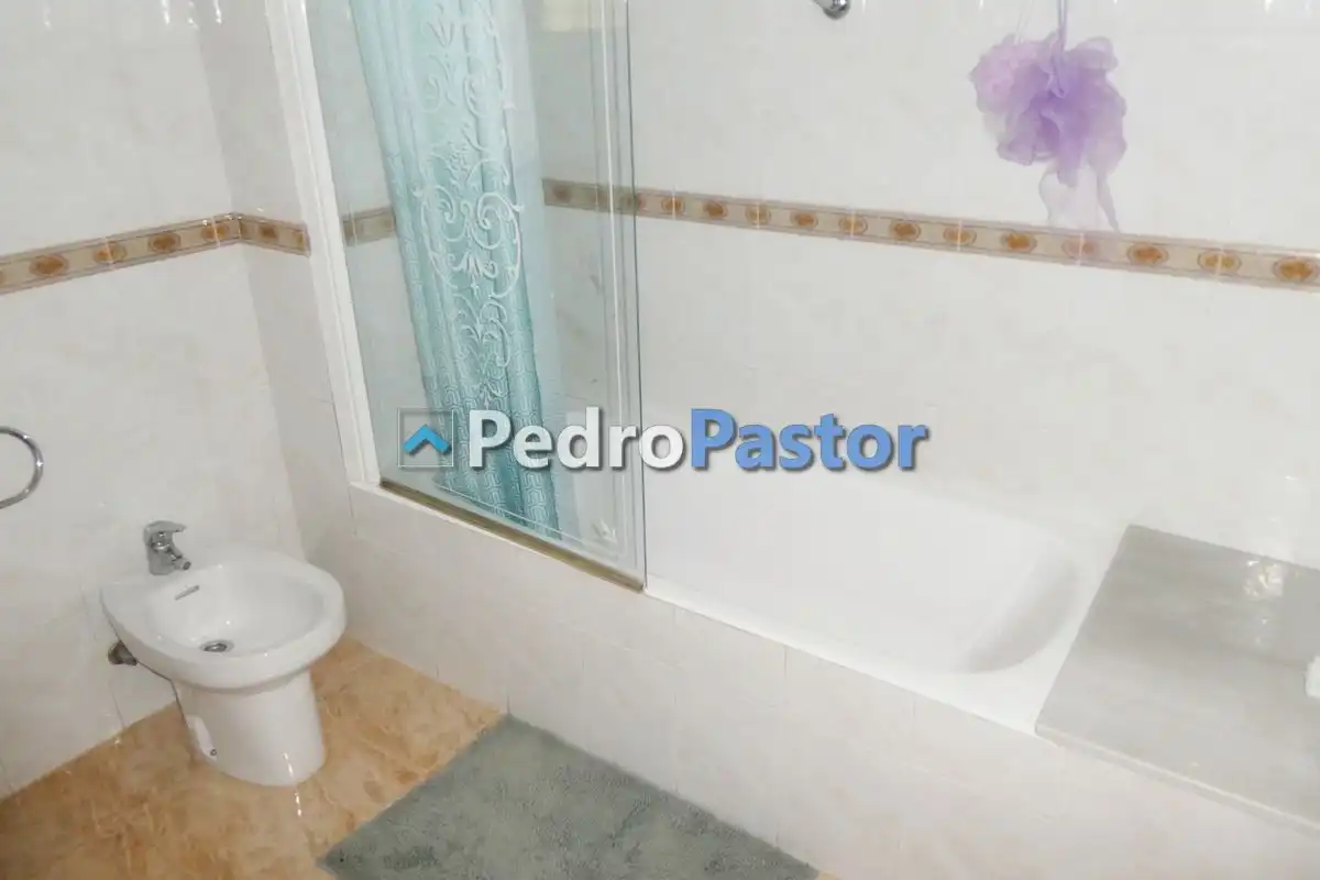 Baño de Casa o chalet en venta en Dénia con Aire acondicionado, Calefacción y Jardín privado