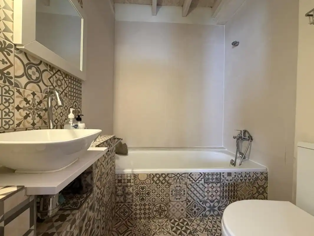 Badezimmer von Haus oder Chalet zum Verkauf in Oliva mit Klimaanlage, Heizung und Privatgarten