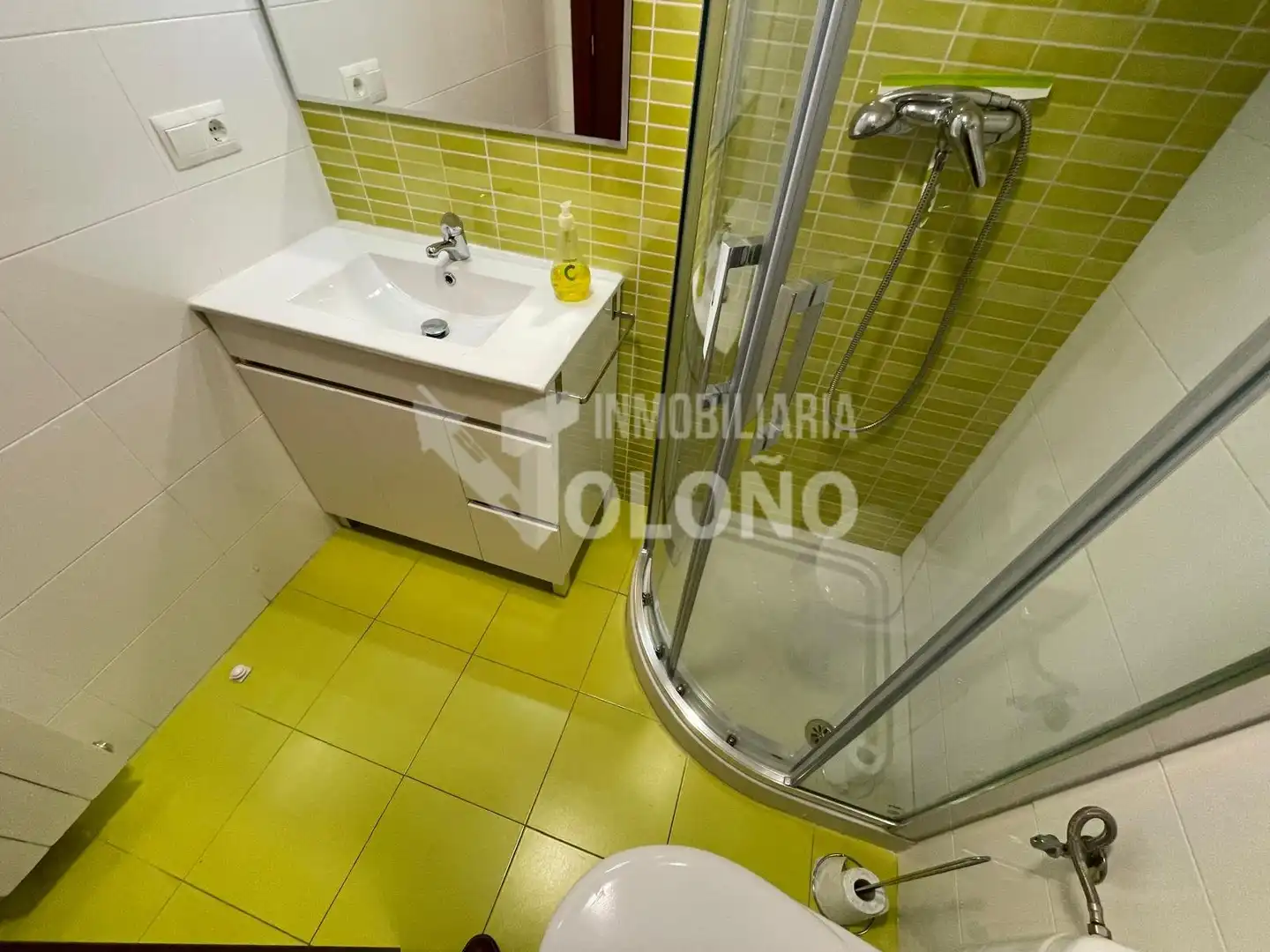 Bathroom of Flat for sale in Zarratón  with Heating, Furnished and Oven