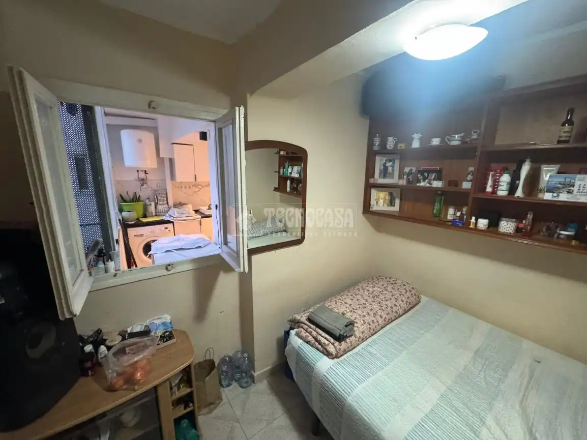 Habitación de Piso en venta en Valencia con Calefacción, Amueblado y Balcón