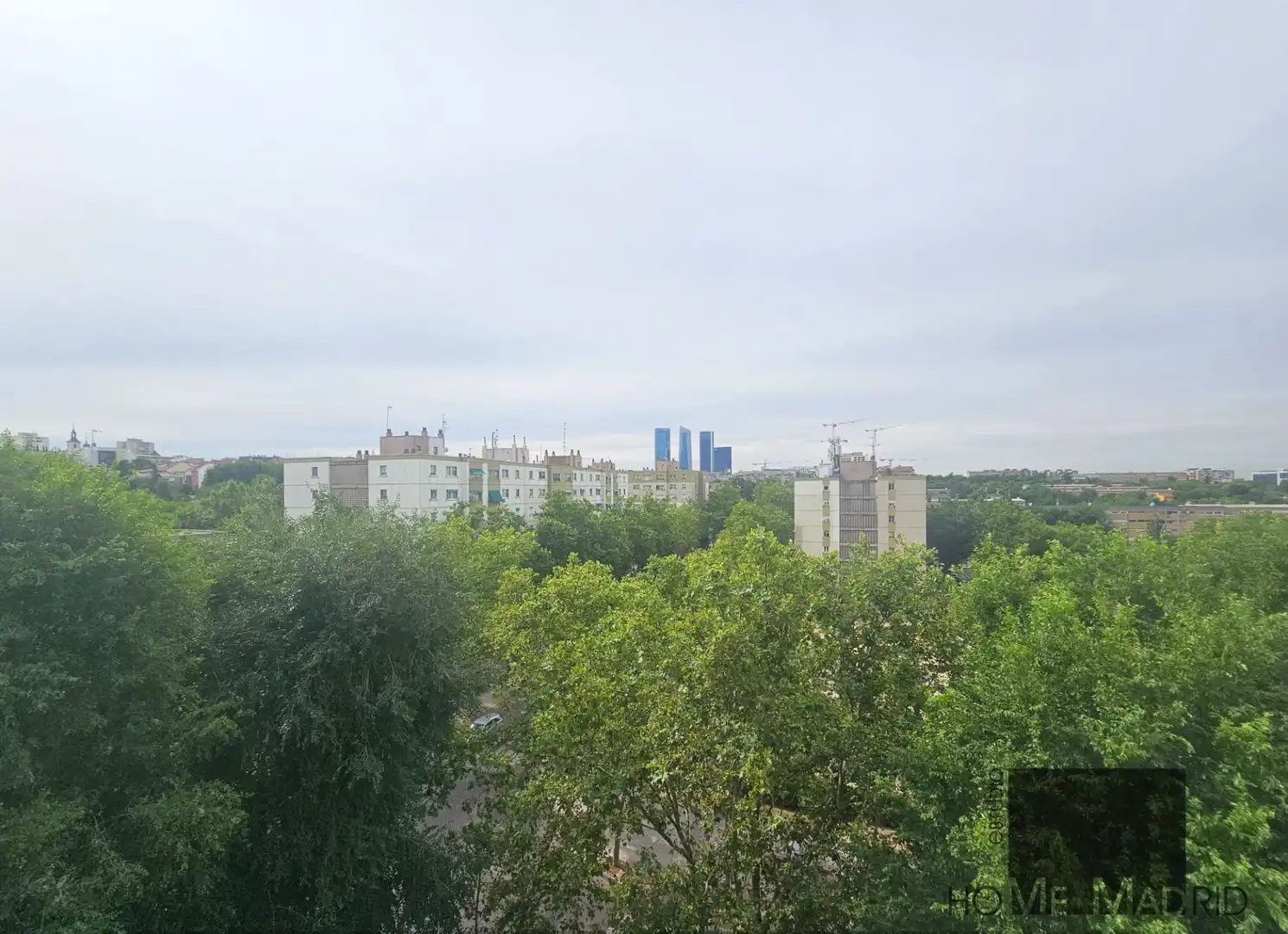 Exterior view of Flat for sale in Madrid  with Heating