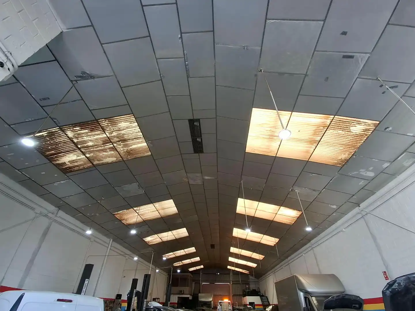 Industrial building to rent in Carrer del Mar Negre 20 12006, imagen 5