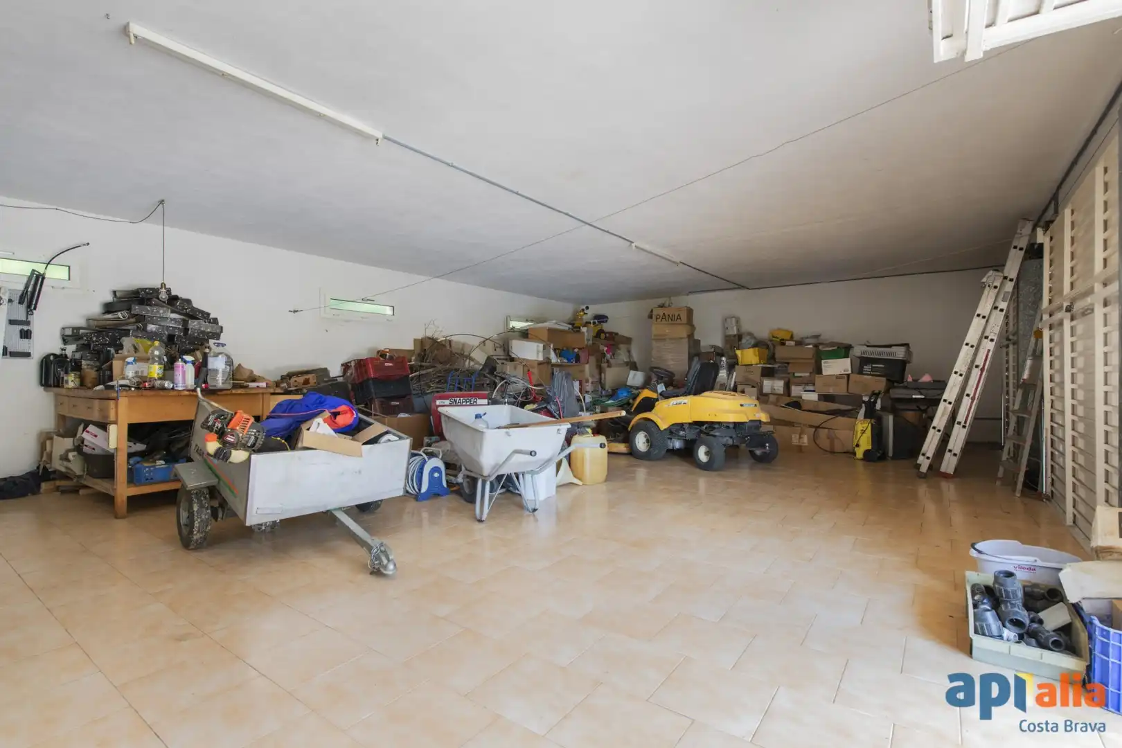 Finca rústica en venta en Cornellà del Terri con Aire acondicionado, Calefacción y Terraza