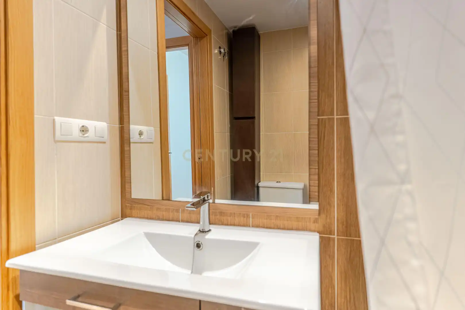 Bathroom of Apartments for sale in Ítrabo, Granada