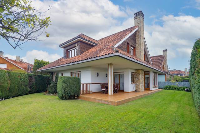 Casa-chalet en Alquiler en Gijón - CM QUIÑONES, 287 en Somió