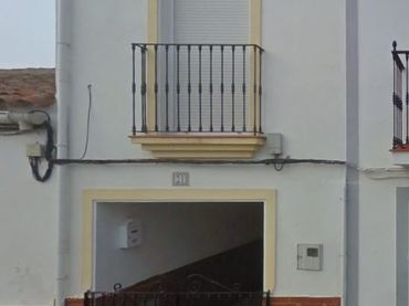 Doppelhaushälfte zum Verkauf in DAOIZ Y VELARDE