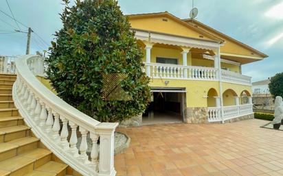 Vista exterior de Casa o xalet en venda en Maçanet de la Selva amb Calefacció, Jardí privat i Terrassa