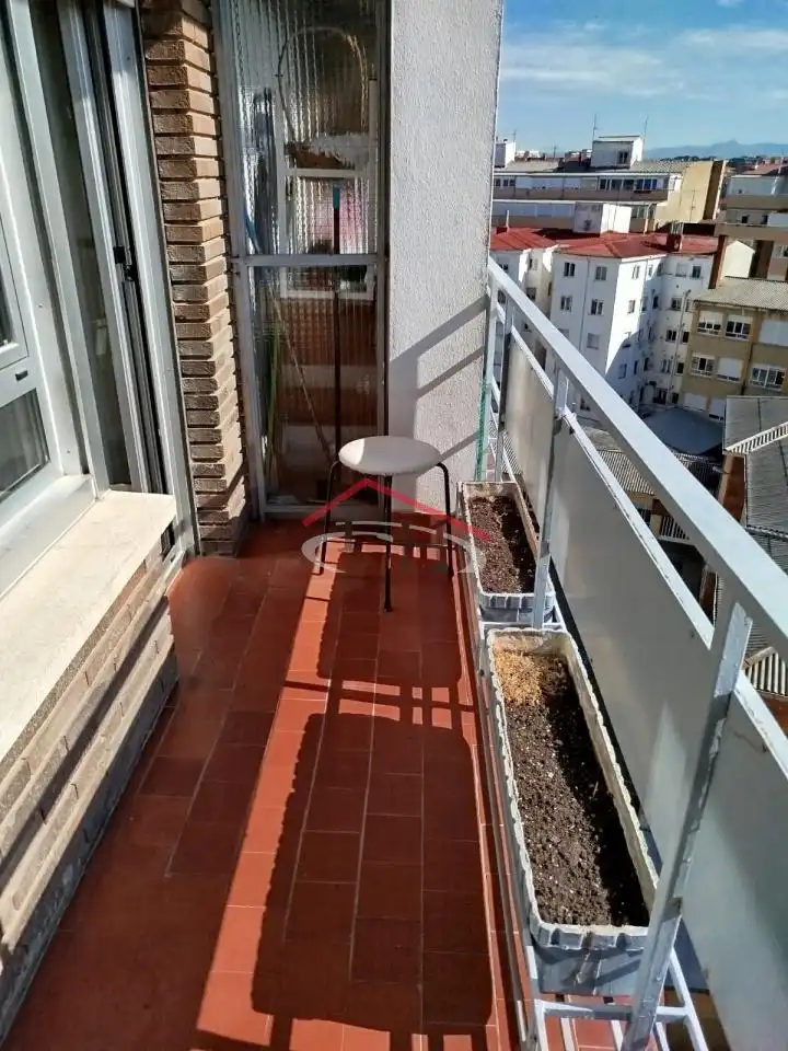 Terraza de Piso de alquiler en León Capital  con Calefacción, Parquet y Terraza