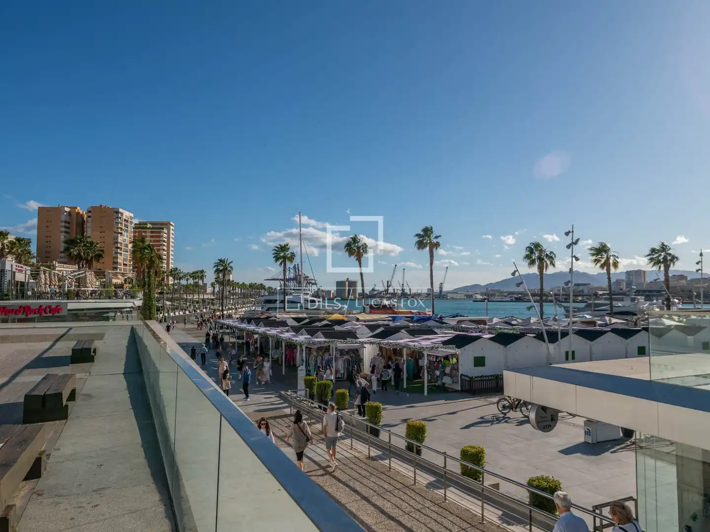 Vista exterior de Piso en venta en Málaga con Aire acondicionado, Parquet y Terraza