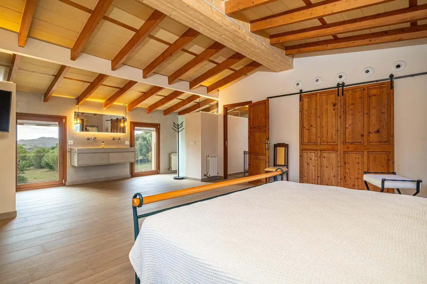 Bedroom of Country homes for sale in Manacor  with Air Conditioner, Heating and Private garden
