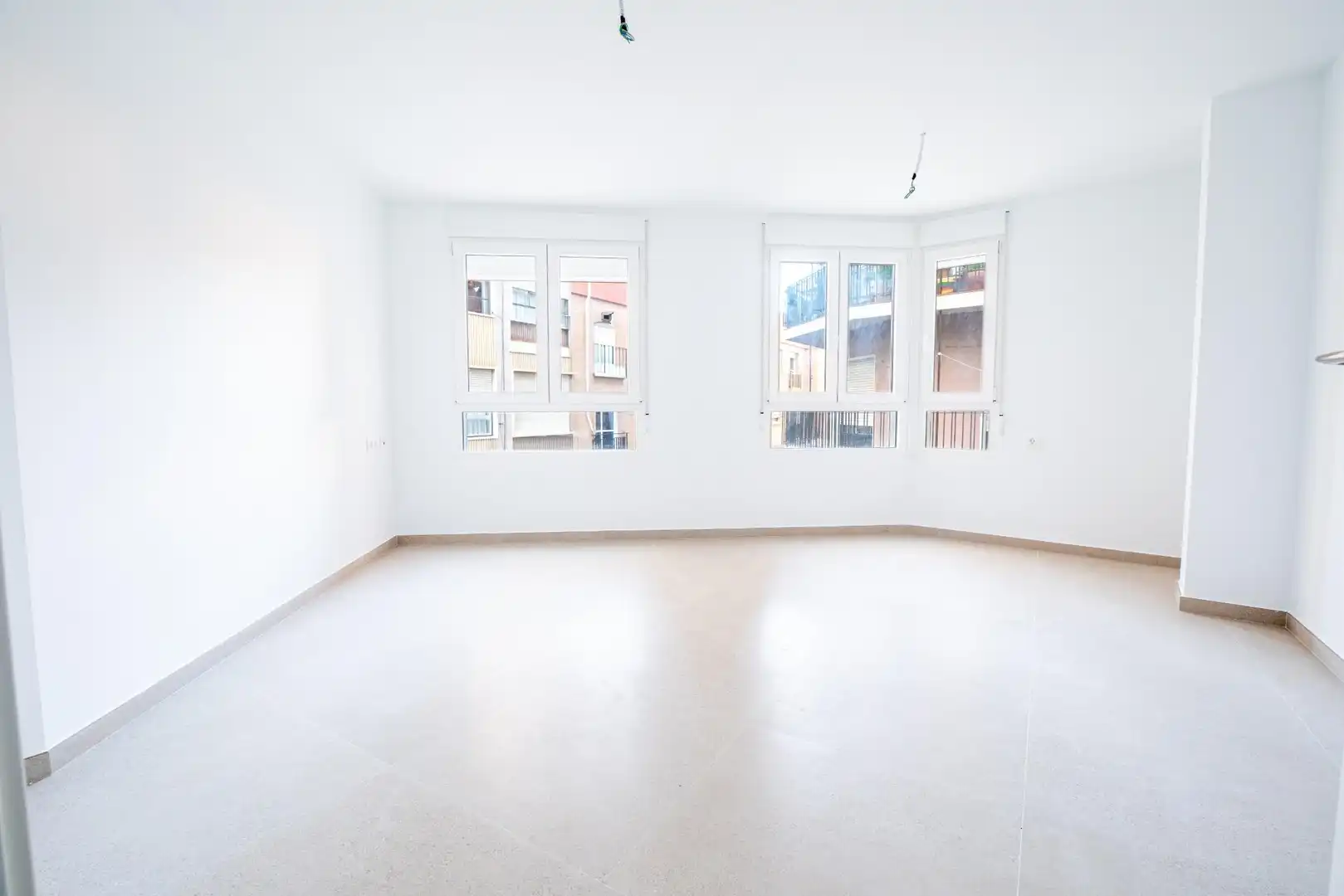 Piso en venta en Cieza con Calefacción y Trastero