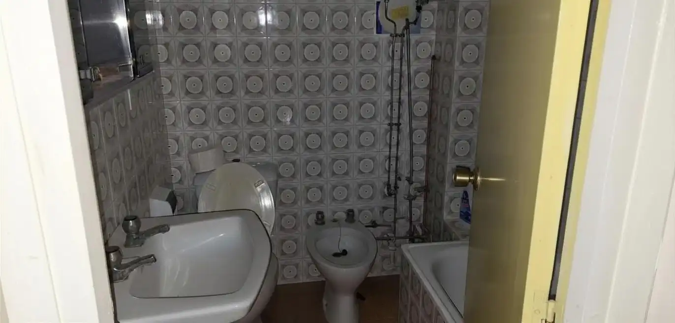 Badezimmer von Wohnung zum Verkauf in Merindad de Valdeporres mit Terrasse, Abstellraum und Möbliert