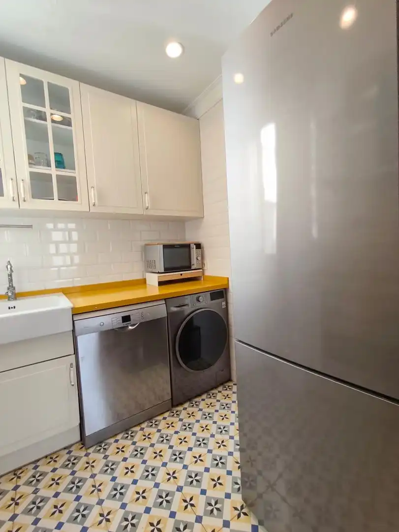 Küche von Wohnung zur Miete in Valencia mit Klimaanlage, Möbliert und Balkon